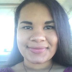 Meet your Posher, Diondra